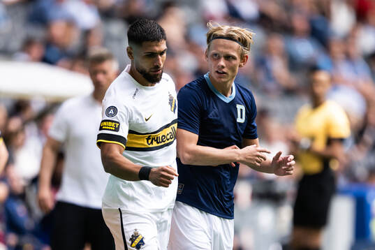AIKs Omar Faraj och Djurgårdens Tobias Gulliksen
