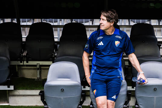 Djurgårdens tränare coach Thomas Lagerlöf deppar