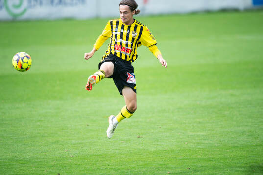 IFK Hässleholms Gustaf Winroth i matchen i div 2 mellan