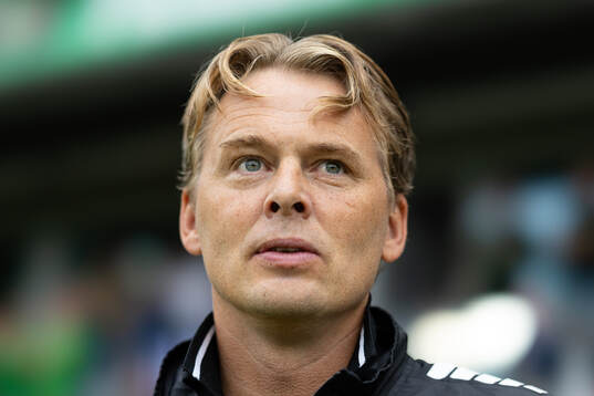 GAIS tränare Fredrik Holmberg innan fotbollsmatchen i