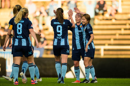 Djurgårdens Therese Åsland jublar