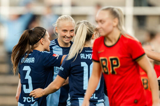 Djurgårdens Stinalisa Johansson jublar