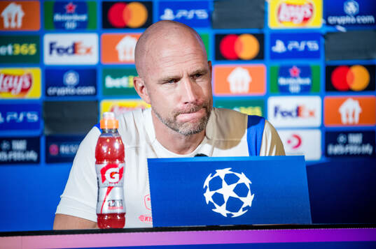 Head coach Henrik Rydström of Malmö FF looks dejected
