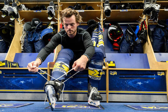s Oscar Engsund byter om