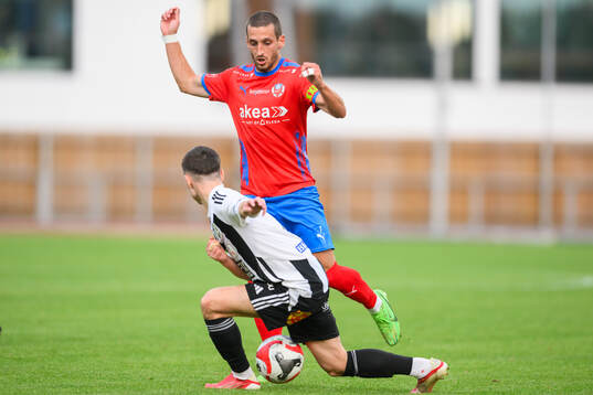 Helsingborgs Arian Kabashi och Herrestad AIFs Ermin