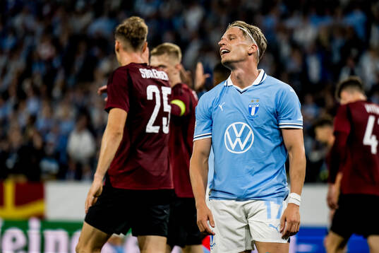 Jens Stryger of Malmö FF looks dejected