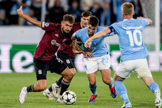 Matej Rynes of Sparta Prag and Lasse Berg Johnsen of Malmö