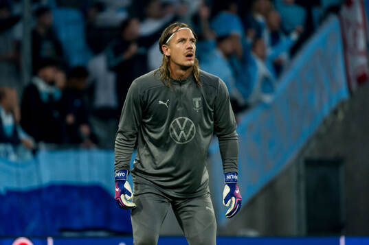 Goalkeeper Johan Dahlin of Malmö FF