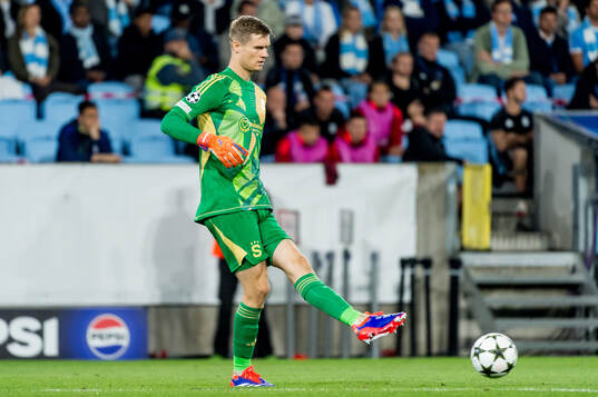 goalkeeper Peter Vindahl of Sparta Prag