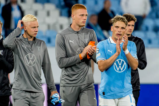Jens Stryger of Malmö FF looks dejected