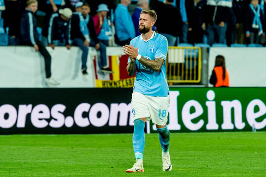 Pontus Jansson of Malmö FF looks dejected