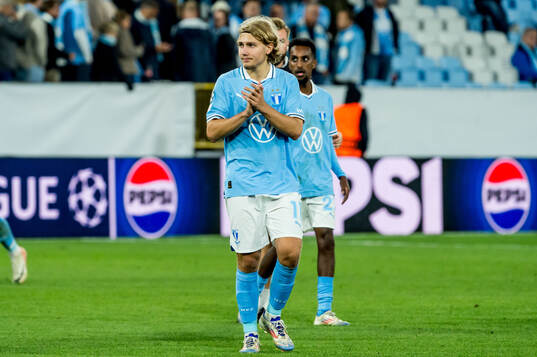 Sebastian Nanasi of Malmö FF looks dejected