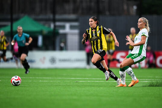 Häckens Tabby Tindell och Hammarbys Stina Lennartsson
