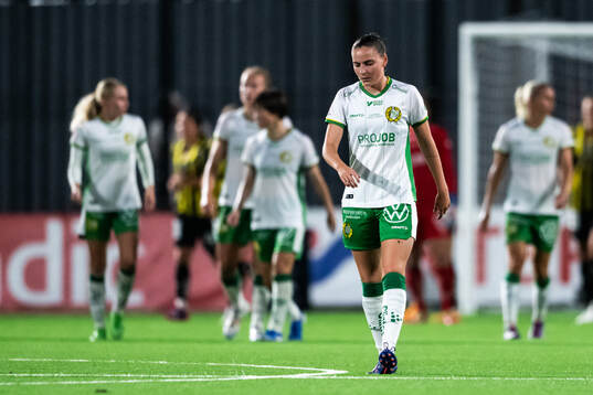 Hammarbys Smilla Vallotto deppar