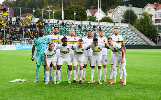 AIK inför  fotbollsmatchen i Svenska Cupen mellan