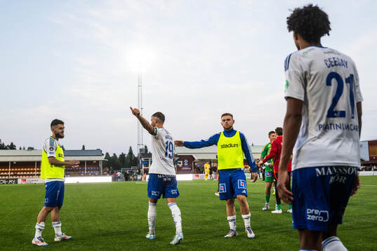 IFK Norrköpings Max Watson tackar supportrar