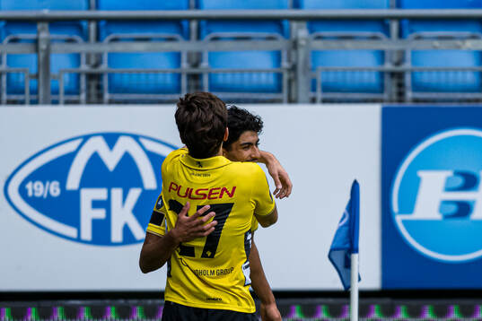 Ahmed Qasem of Elfsborg celebrates