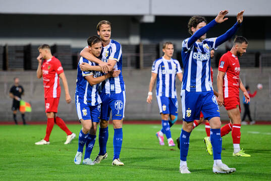 IFK Göteborgs Lucas Kåhed och August Erlingmark jublar