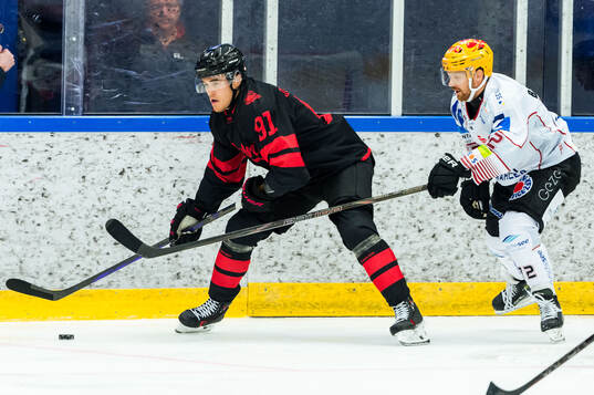 Malmö Redhawks Axel Sundberg och Fischtown Penguins