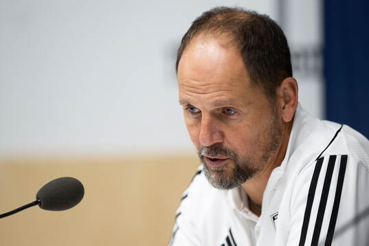 Manager Ante Simundza of Maribor