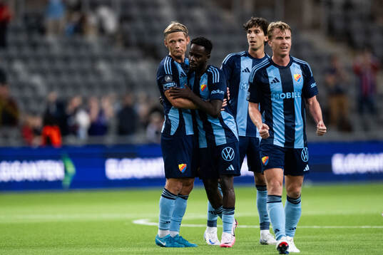 Tokmac Nguen of Djurgården celebrates with Tobias Gulliksen