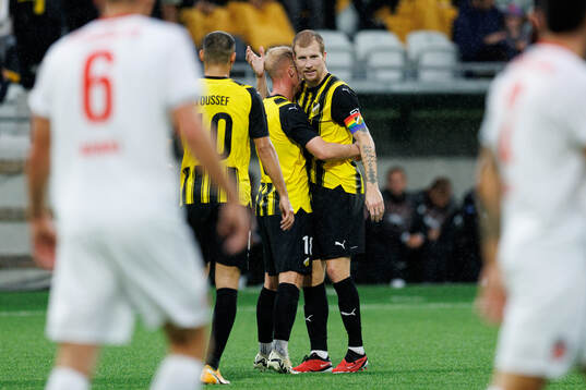 Mikkel Rygaard Jensen of Häcken celebrates
