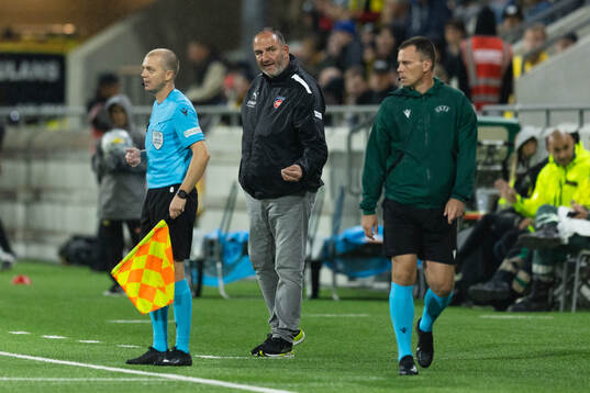 Head coach Frank Schmidt of Heidenheim