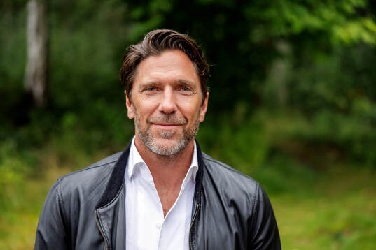 Henrik Lundqvist på Drottning Silvias barnsjukhus