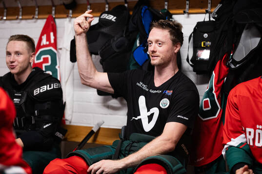 Frölundas Carl Klingberg innan ishockeymatchen i