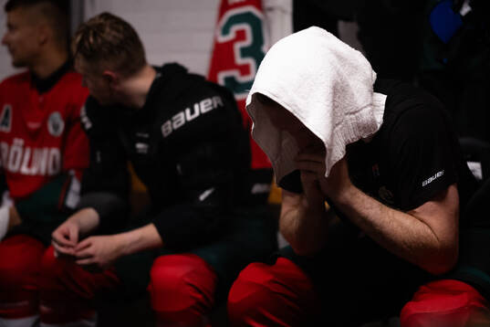 Frölundas Carl Klingberg innan ishockeymatchen i