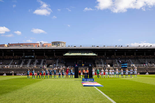 Djurgårdens och Växjö DFFs spelare i lineup