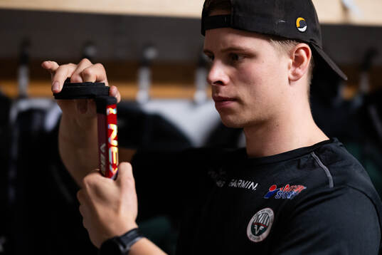 Frölundas Isac Heens innan ishockeymatchen i Strömstad