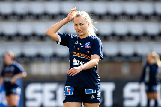 Linköpings Noor Hoelsbrekken Eckhoff på uppvärmningen