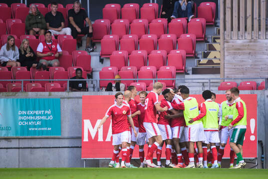 Kalmar spelare jublar