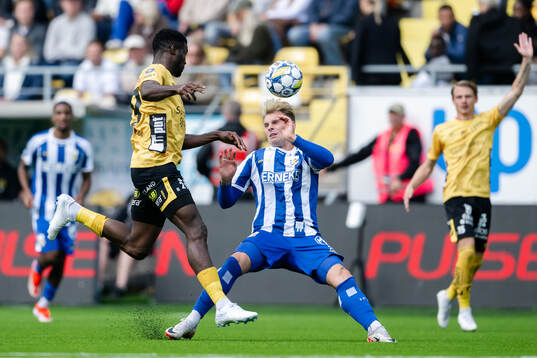 Elfsborgs Ibrahim Buhari och IFK Göteborgs Nikolai Baden