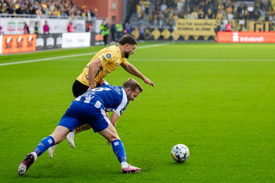 Elfsborgs Arber Zeneli och IFK Göteborgs Jonas Bager