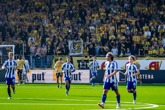 IFK Göteborgs Gustaf Norlin jublar