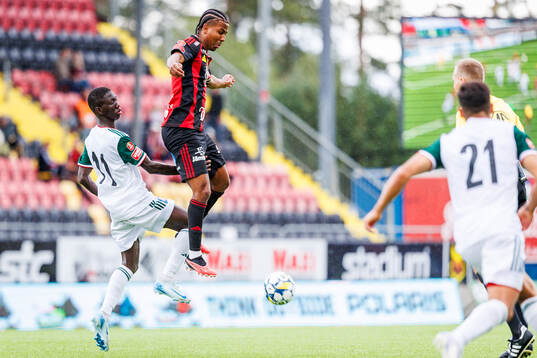 Östersunds Nebiyou Perry