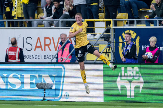 Elfsborgs Emil Holten jublar