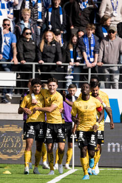 Elfsborgs Ahmed Qasem och Besfort Zeneli jublar