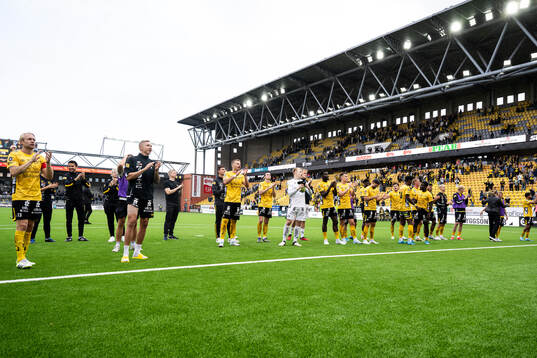 Elfsborgs spelare jublar