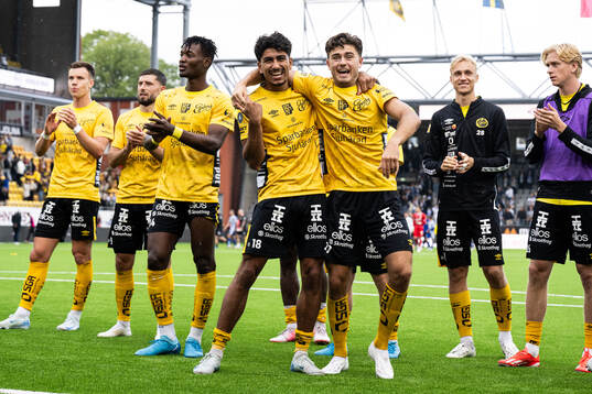 Elfsborgs Ahmed Qasem och Besfort Zeneli jublar