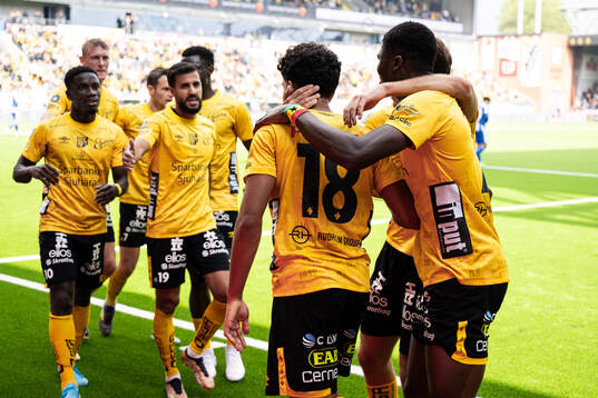 Elfsborgs spelare jublar