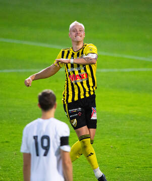 IFK Hässleholms Alexander Sjöström har gjort 3-1 och