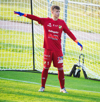 IFK Hässleholms 18-årige målvakt Alve Lind i matchen i
