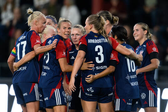 FC Rosengårds Gudrun Arnardottir jublar