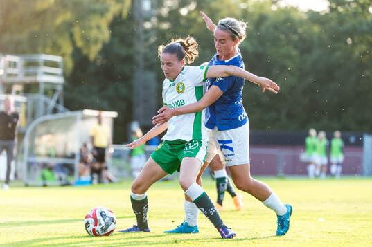 Hammarbys Smilla Vallotto och Trelleborgs Viktoria Persson