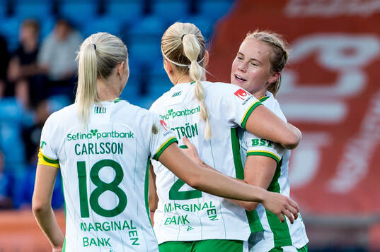 Hammarbys Julie Blakstad jublar