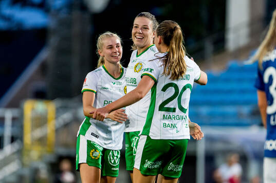 Hammarbys Emma Westin jublar