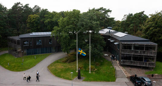 IFK Göteborg flaggar på halv stång